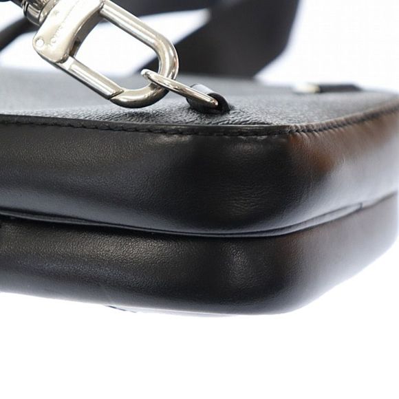 Louis Vuitton Graphite Sling Bag Damier Black Gray Bum Bag - Picture 3 of 5